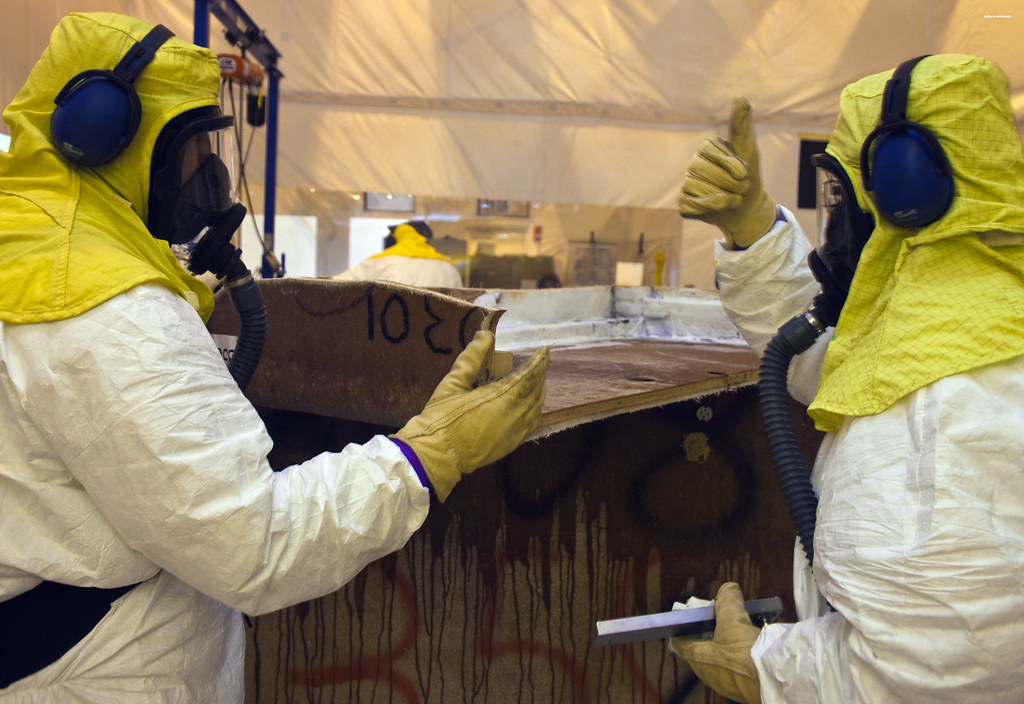 &Ccedil;evresel Atık Y&ouml;netimi Hizmetleri - Tehlikeli Atık &Uuml;r&uuml;nlerin Yeniden Paketlenmesi