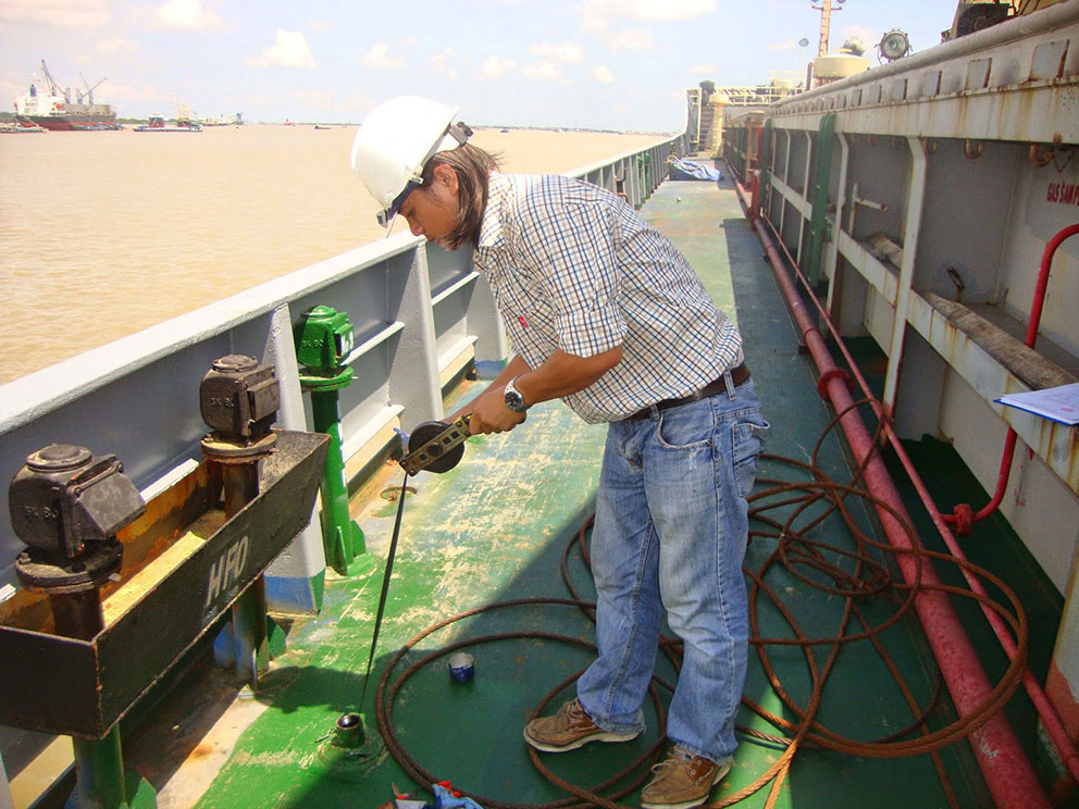 Draught / Ullage Survey