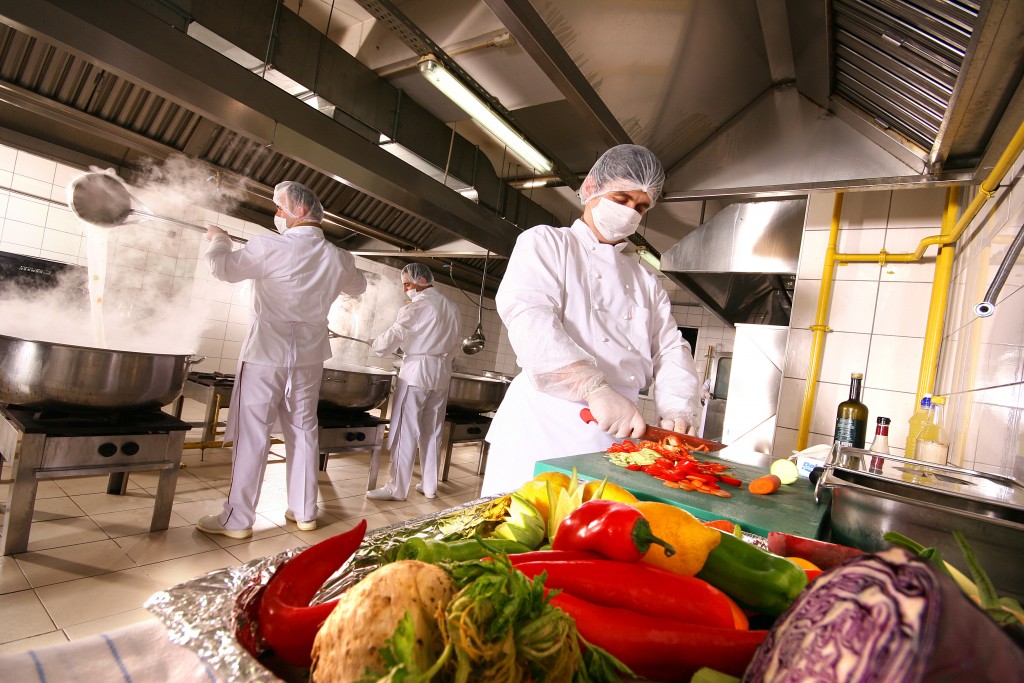 ما هو نظام ISO 22000 لإدارة سلامة الأغذية؟