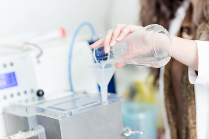 Химические испытания материалов - Испытания на влажность, накалку и воду