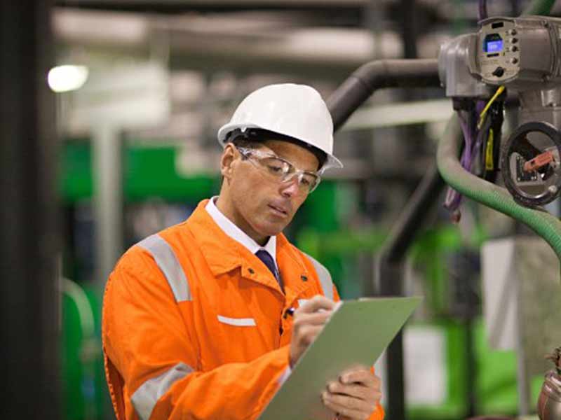 Старший контрольный мастер. Старший контрольный мастер. Старший контрольный мастер. Контрольный мастер. Контроль качества.