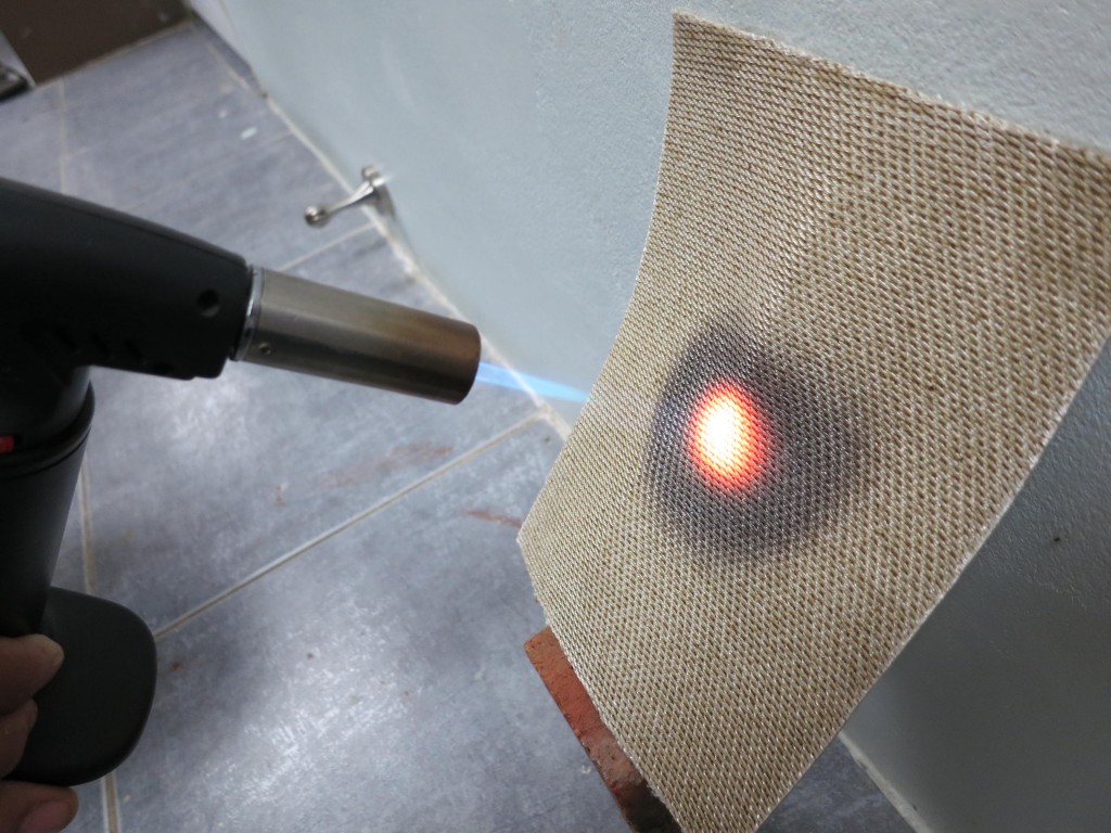 Plastik ve Sentetik Elyaflar - Testler - Tutuşma Testi