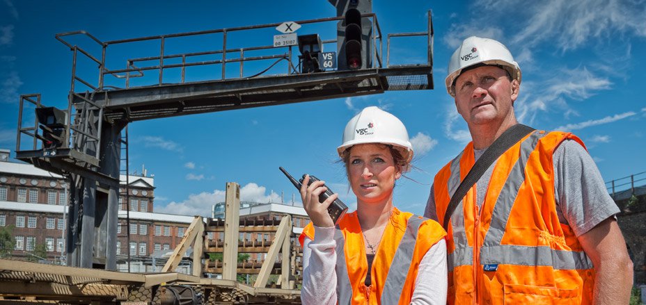 Sahada End&uuml;striyel Hizmetler - Fabrika ve Santral &Ouml;rnek Analizi