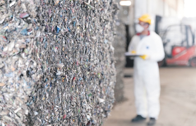 Toprak, Su ve Veri Y&ouml;netimi - Atık Hizmetleri